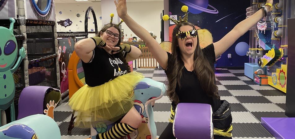 Mall team building games at the arcade