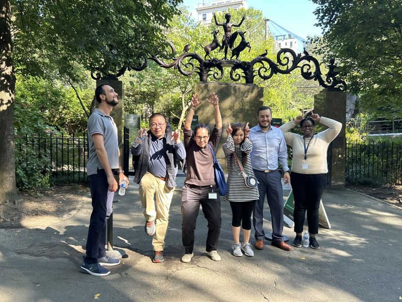 Park team building games event photo