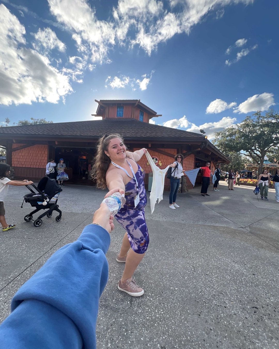 team-events-at-disney-springs-orlando Highlights from a scavenger hunt at Disney Springs showcased in a movie-style recap